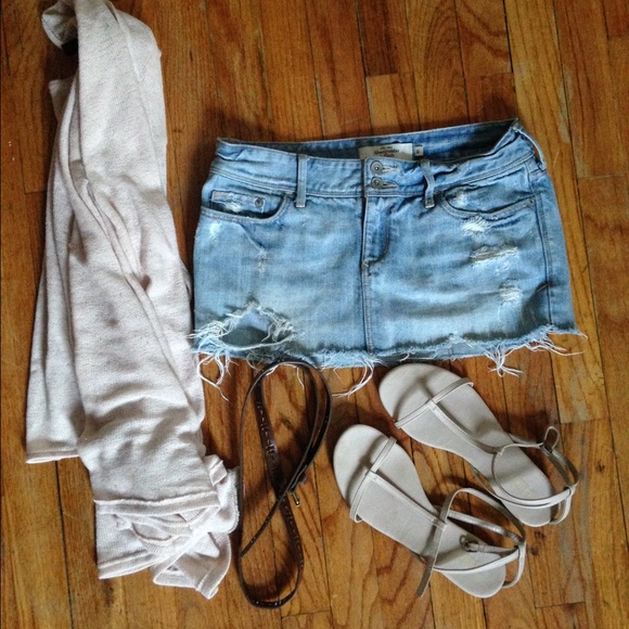 Abercrombie & Fitch skirt 🌸