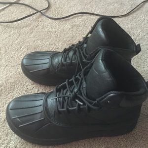 Nike acg boots
