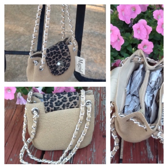 Beautiful🌸 "WOVEN-STYLE" bag - Picture 2 of 4