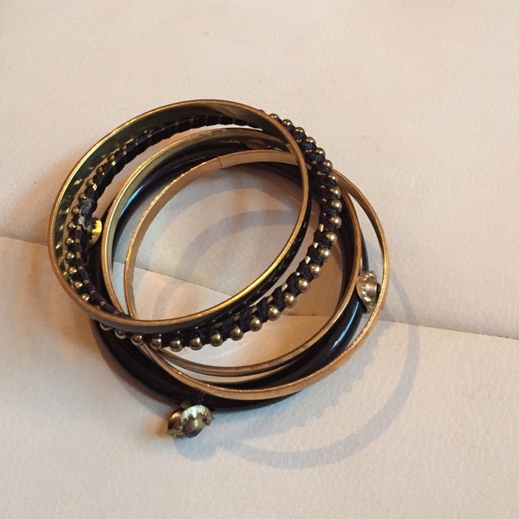 Bangle set