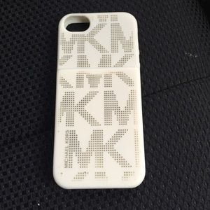 Michael kors phone case with a card holder