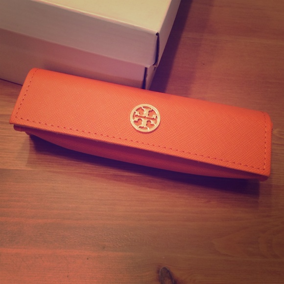 Tory Burch glasses case