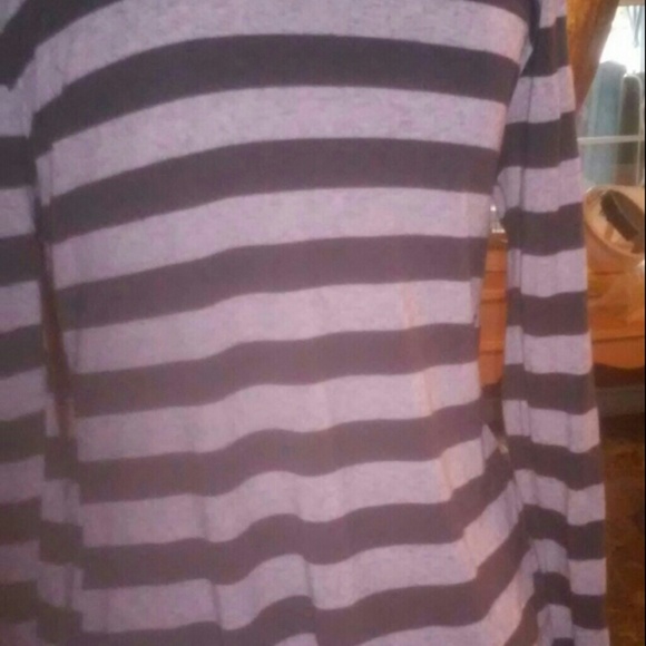 Cardigan - Picture 2 of 3