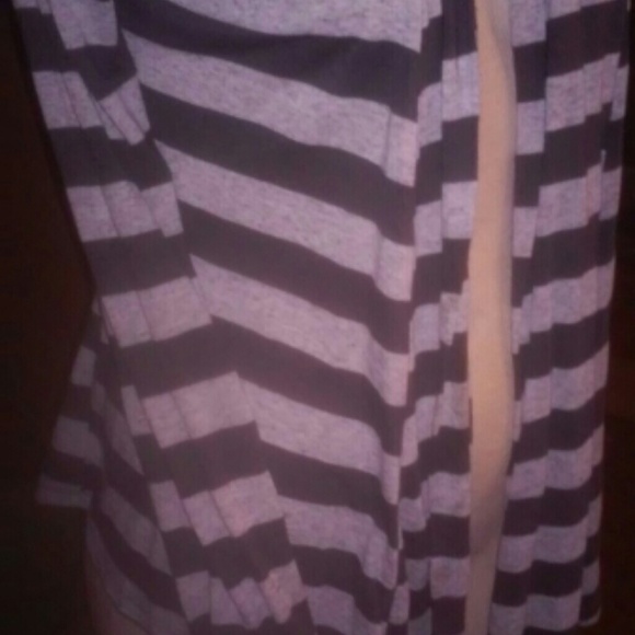 Cardigan - Picture 3 of 3