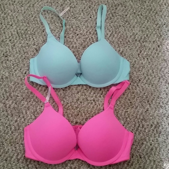 *HOLD* WEAR EVERYWHERE PUSH UP