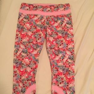 Lululemon Run Inspire Crops