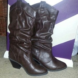 Dark brown boots