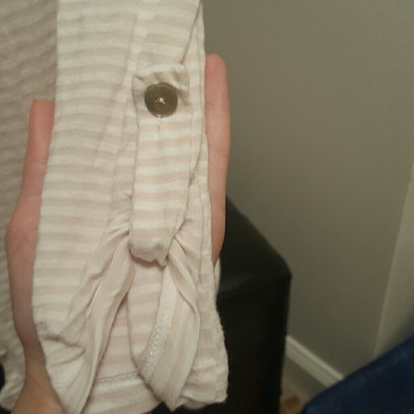 HiP Ruffle Cardigan Size small - Picture 4 of 4