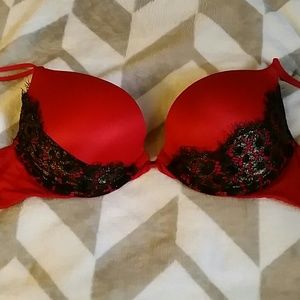 Victoria's secret very sexy push up 36a