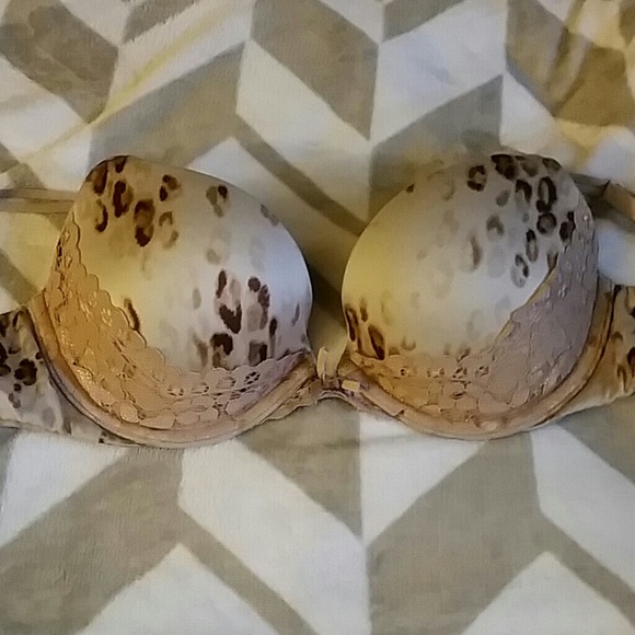 VS very sexy push up 34b