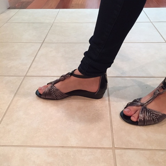 Enzo Angiolini Sandal. - Picture 3 of 4