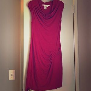 MAX STUDIO Red scowl neck dress