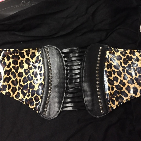 Beautiful leopard waist belt - Picture 1 of 2