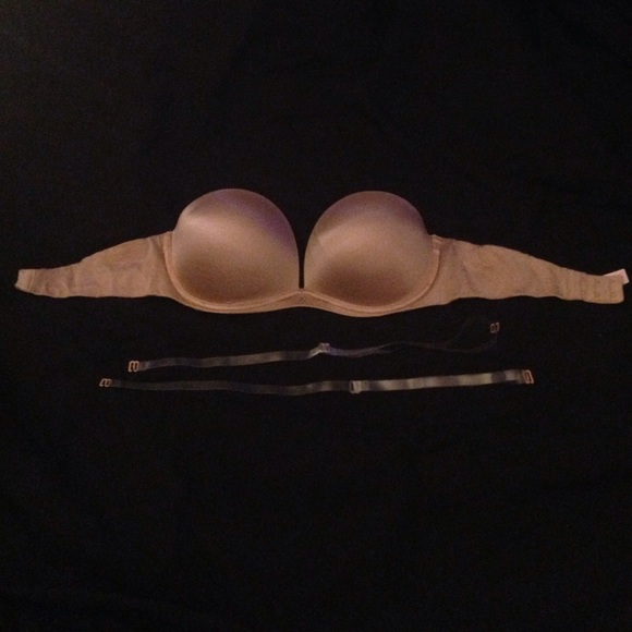 Victoria Secret strapless bra 32D