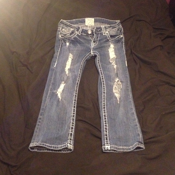 Denim capri pants