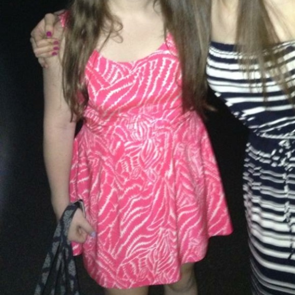 Lilly Pulitzer dress - Picture 4 of 4