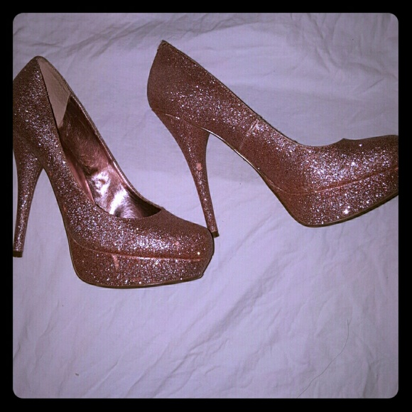 Bakers pink glitter pumps