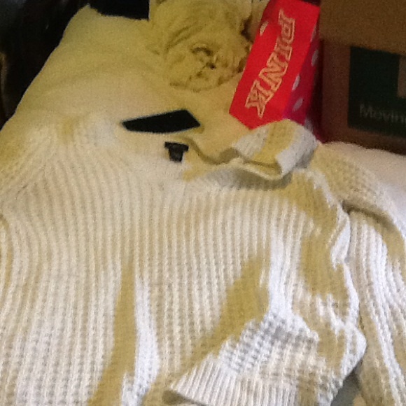 White knit sweater