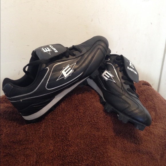 Men's Easton cleats size 91/2 men's