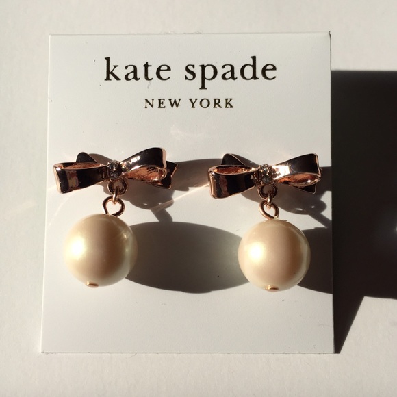 ๐ซSOLD๐HP NWT kate spade Pearl Drop Earrings! - Picture 3 of 4