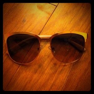 ❗️Steve Madden light pink sunglasses