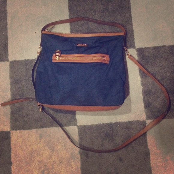 SOLD AUTHENTIC Michael Kors handbag