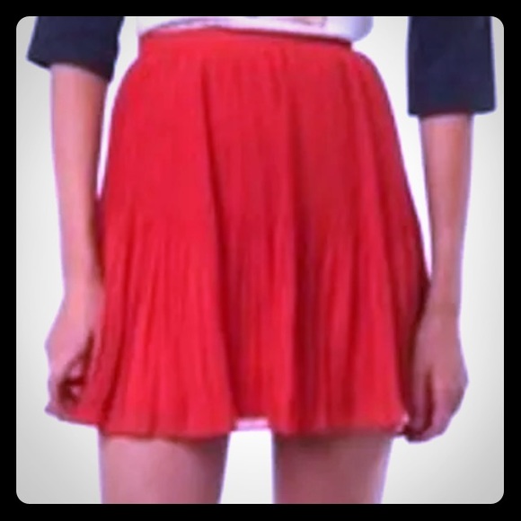 Sparkle + Fade Coral Red/ Orange Pleated Skirt
