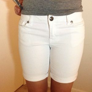 Jessica Simpson Highland Bermuda Shorts