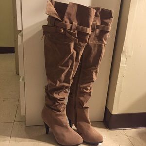 Thigh high Suede Boots