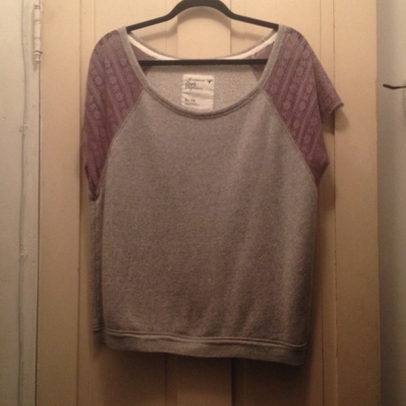 American Eagle Sweater