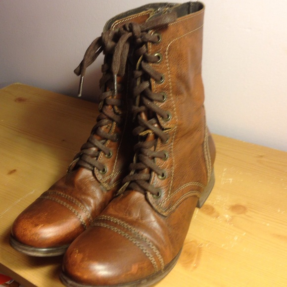 Steve Madden Brown Troopa Combat Boots