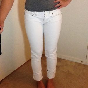 *LOWEST PRICE* AE Distressed White Denim