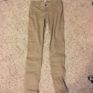 Kaki colored jeans