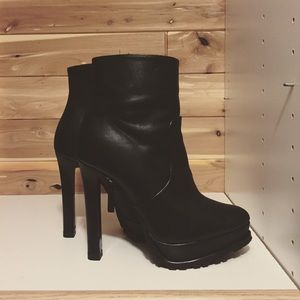 Zara Leather Heeled Boots