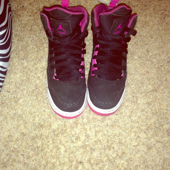 Jordan flight shoes