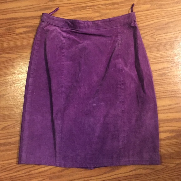 Dresses & Skirts - Suede purple skirt
