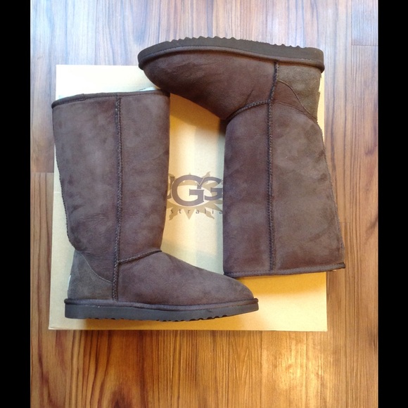 🚫SOLD Tall Uggs