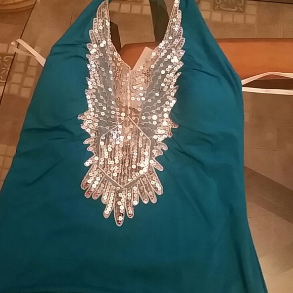 Aqua top