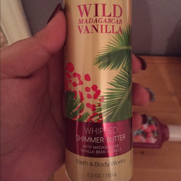 Wild Madagascar vanilla shimmery body butter.🐯