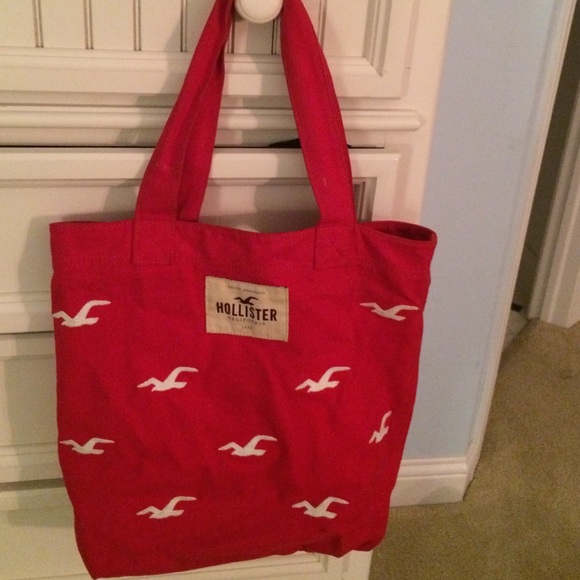 Red hollister bag - Picture 1 of 2