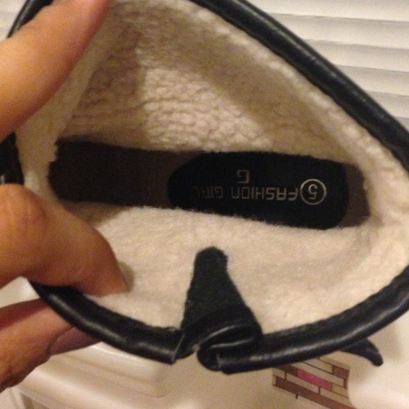 💗Black boots💗 - Picture 1 of 4