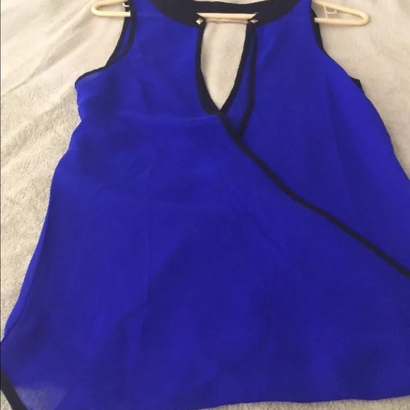 Sheer Blue Top - Picture 2 of 4