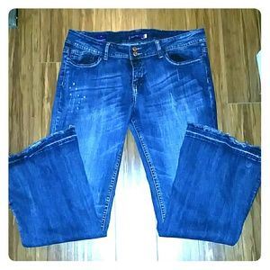 Vigoss distressed denim jeans size 17