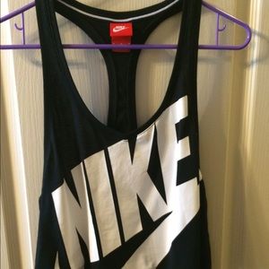 Black nike crop top