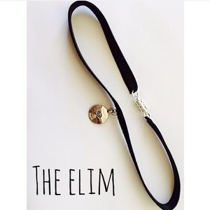 Handmade black velvet choker!