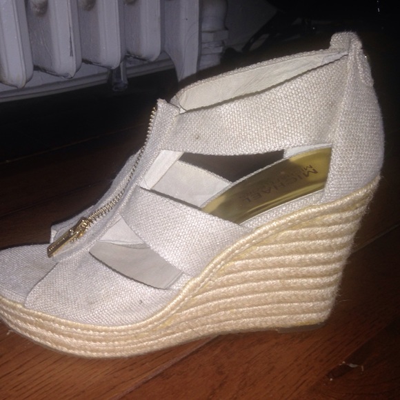 Michael Kors wedges size 8