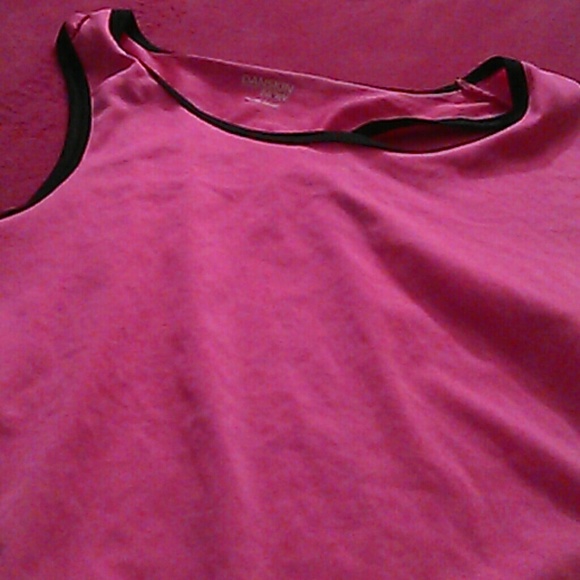 Exercise tank top