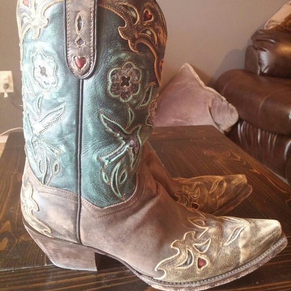 bluebird cowboy boots
