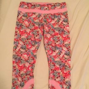 Lululemon Run Inspire Crop II