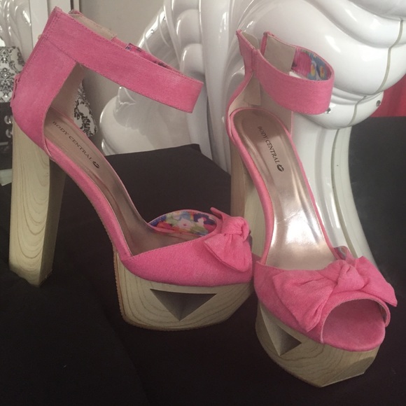 Cute spring heels!